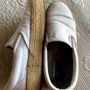 Size 10 Women’s White Slip On Platform Vans with rope bottom accent